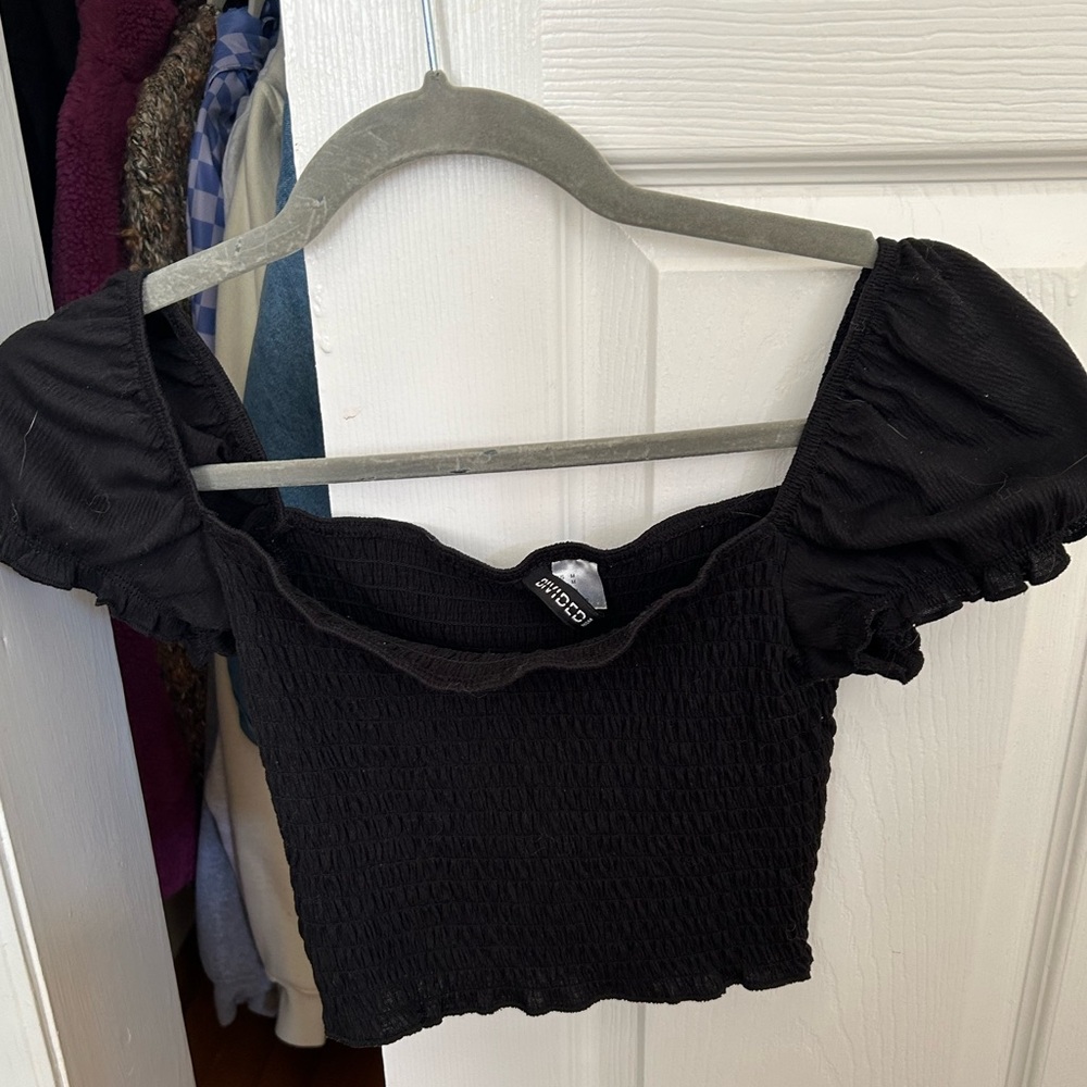 Divided Smocked Black Top size Medium